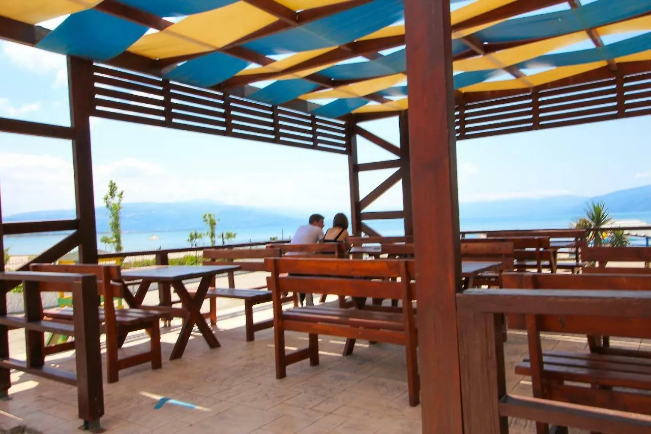 Hotel Zverneci 3*,  Albânia